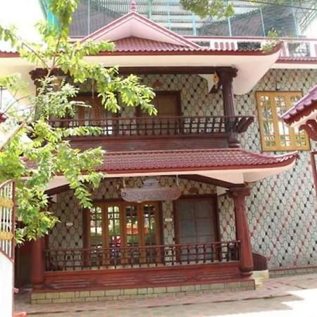 Kuppath Inn Kochi Exteriér fotografie