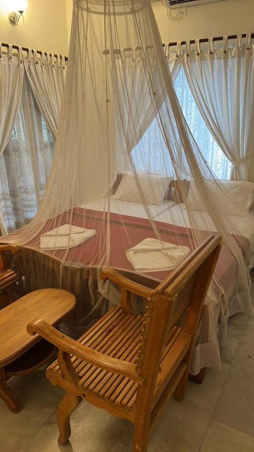 Kuppath Inn Kochi Exteriér fotografie